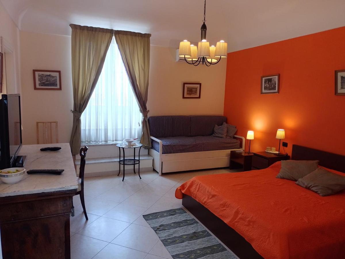 B&B Cupole E Campanili Napels Buitenkant foto