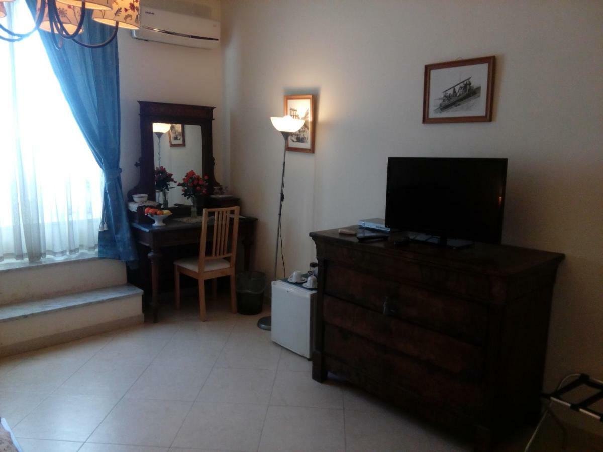 B&B Cupole E Campanili Napels Buitenkant foto